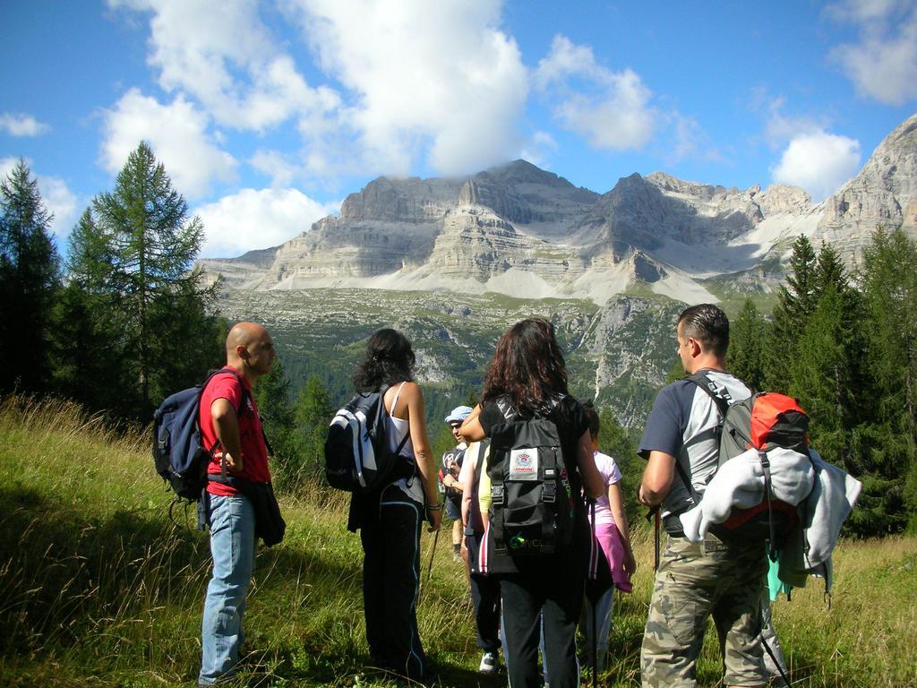Alpotel Dolomiten Molveno Eksteriør bilde